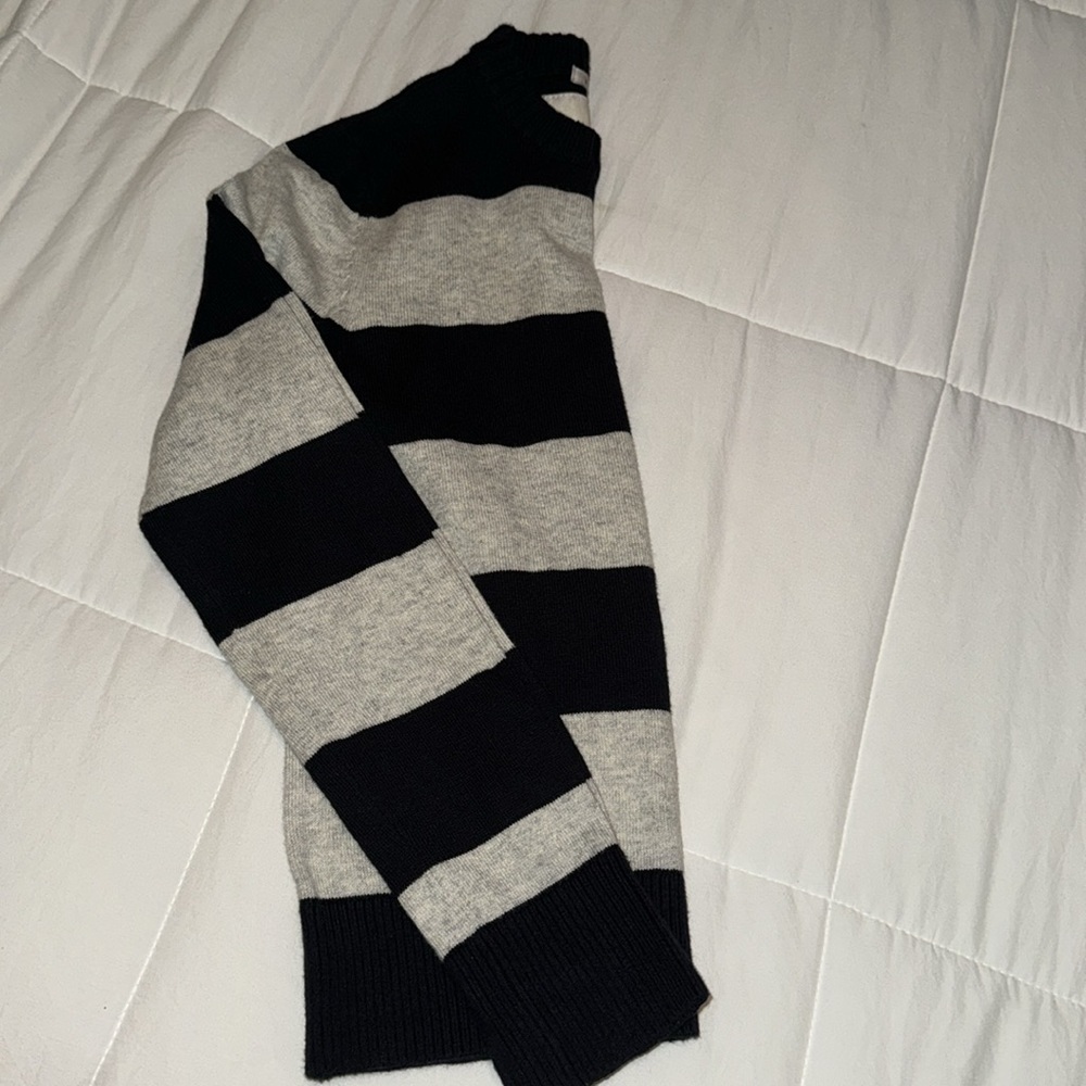 Abercrombie Kids Sweater L Striped Black Gray Pullover Crewneck Muscle - Picture 5 of 6